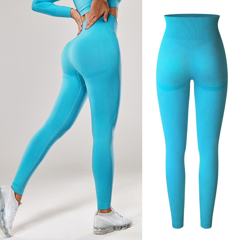 Women Seamless, Butt Lifting, High Waisted, Scrunch Leggings That's Excellent For Workout Activities.