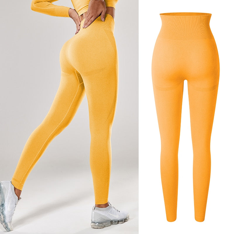 Women Seamless, Butt Lifting, High Waisted, Scrunch Leggings That's Excellent For Workout Activities.