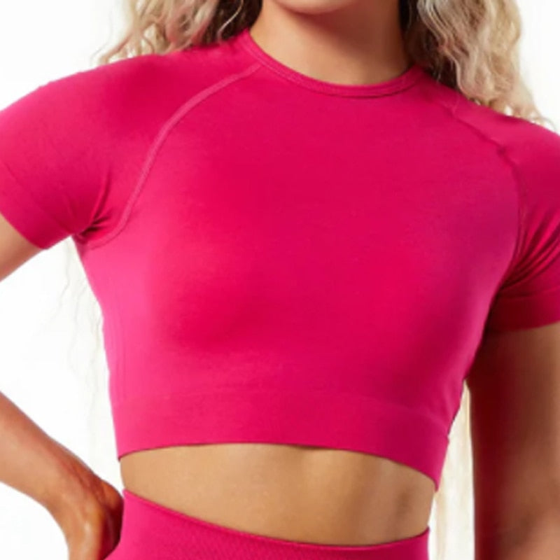 Women Amplify Seamless, High Waisted, Scrunch Booty Workout Shorts And Crop Tops.