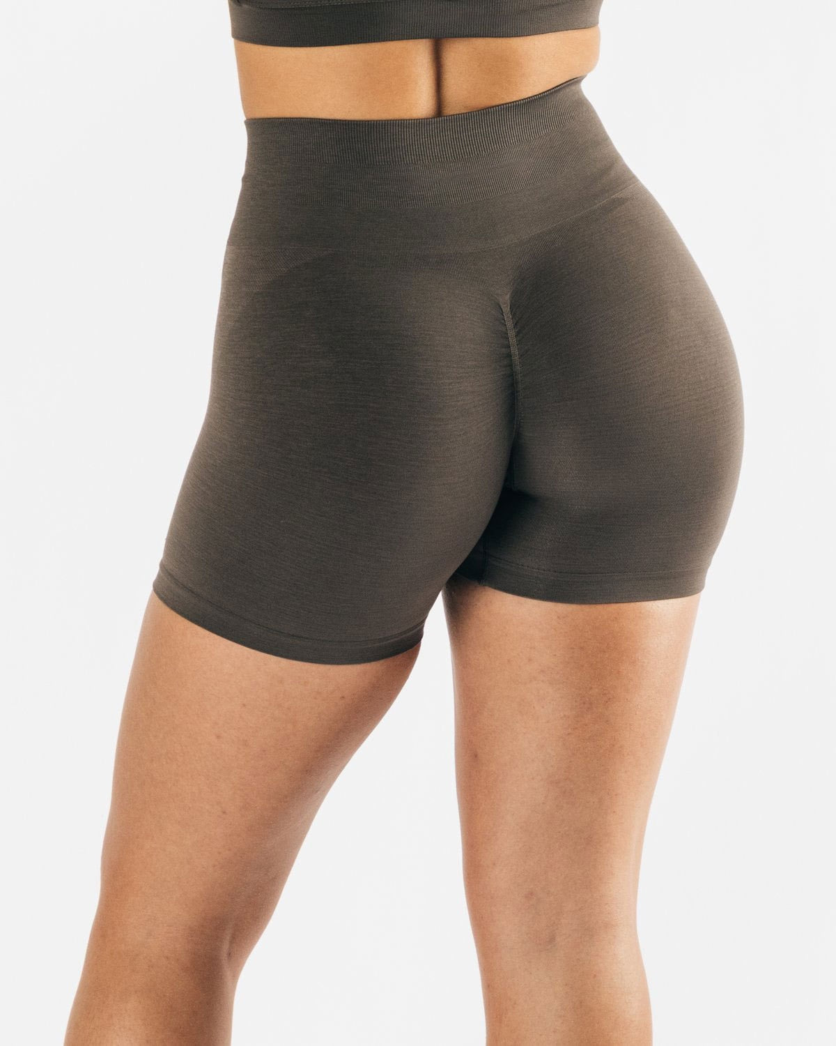 Amplify High Waisted Women Seamless Butt Lifting Leggings And Shorts.